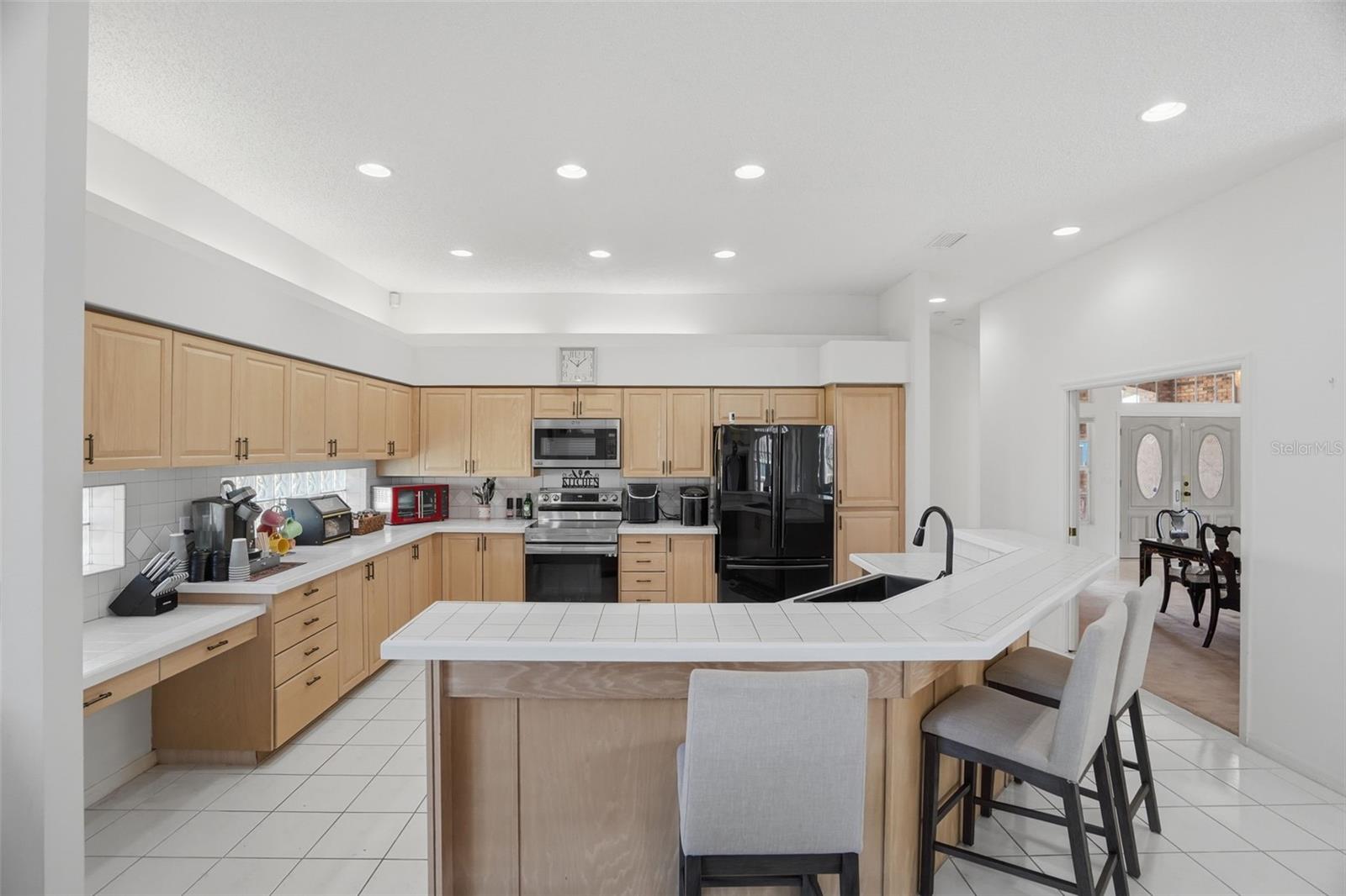 3166 STERLING ST — photo 17