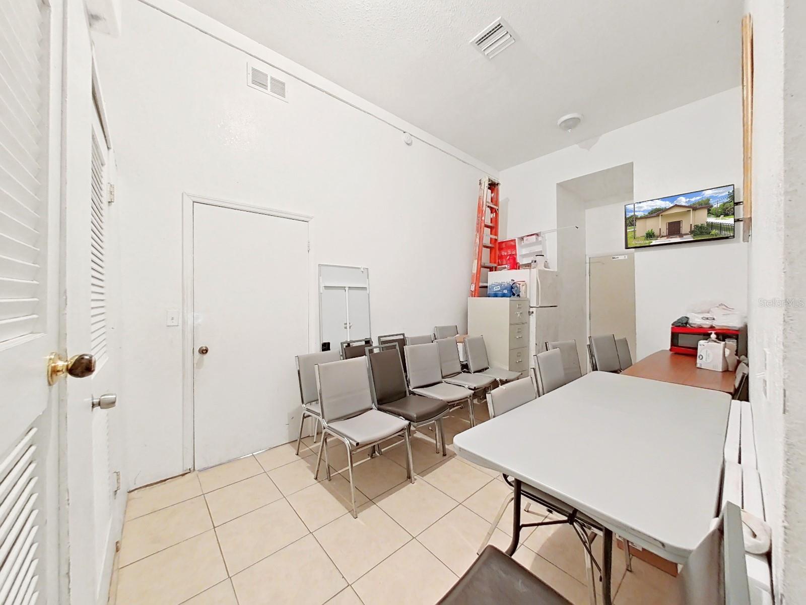 4501 N 42ND ST — photo 32
