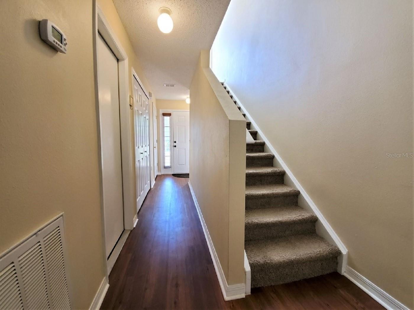 9870 ASHBURN LAKE DR — photo 10