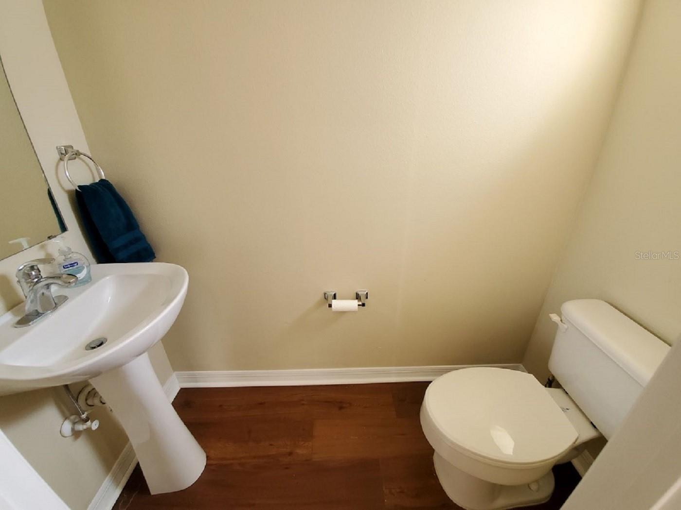 9870 ASHBURN LAKE DR — photo 20