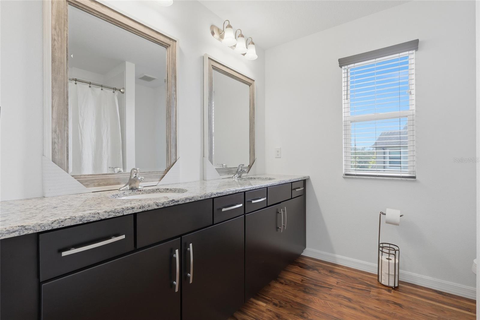 9410 LISBON ST — photo 33