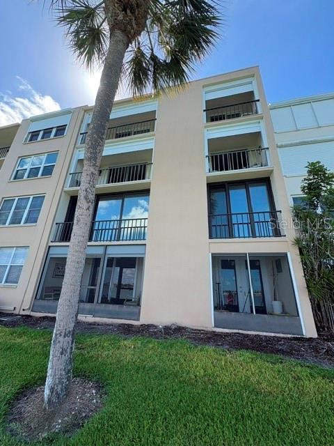7920 SUN ISLAND DR S #205 — photo 2
