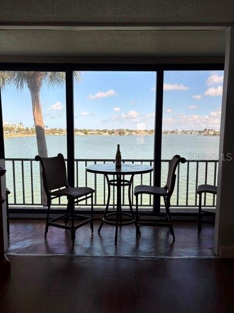 7920 SUN ISLAND DR S #205 — photo 8