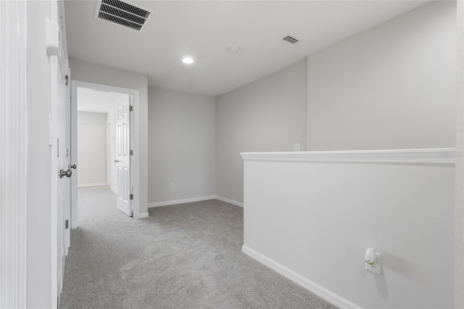 7005 GRAND ELM DR — photo 13