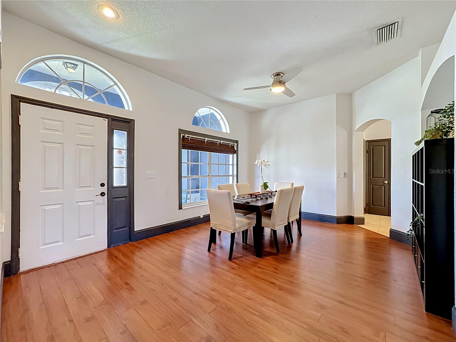 1904 CATTLEMAN DR — photo 6