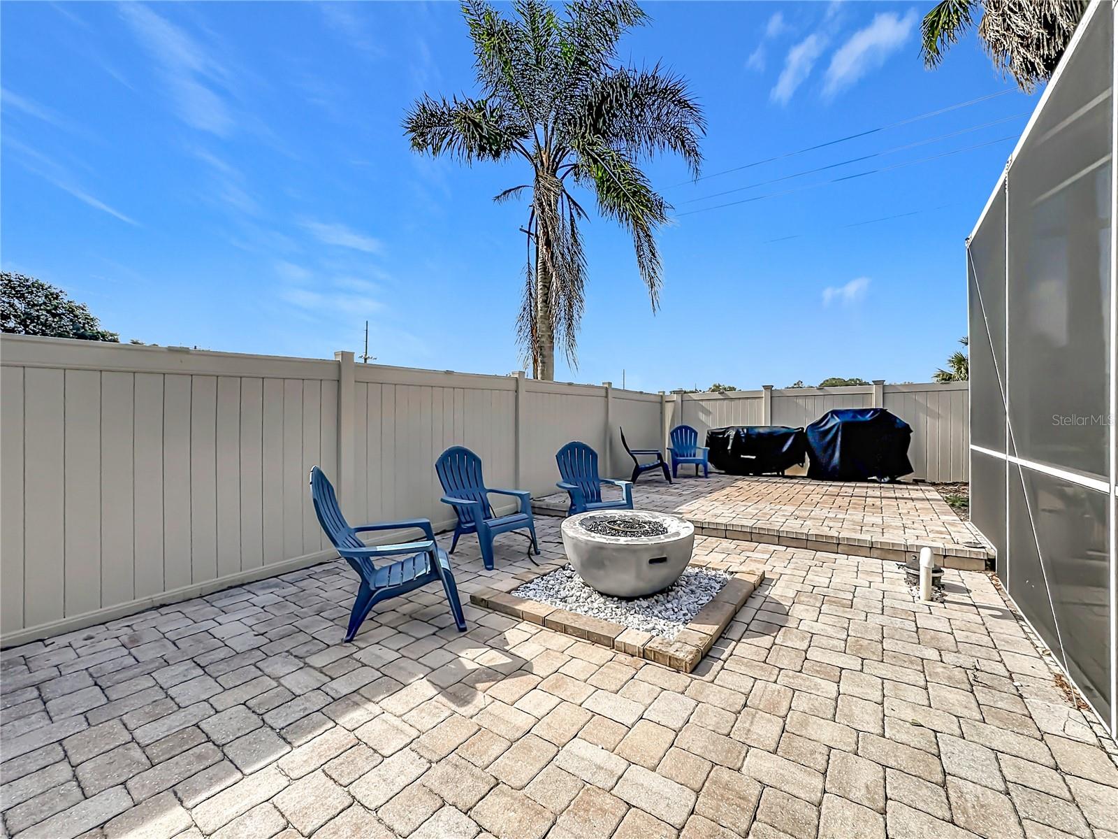 1904 CATTLEMAN DR — photo 40