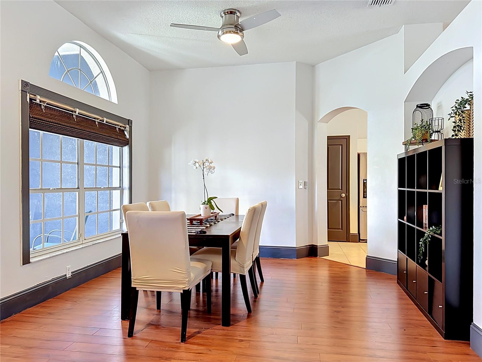 1904 CATTLEMAN DR — photo 5