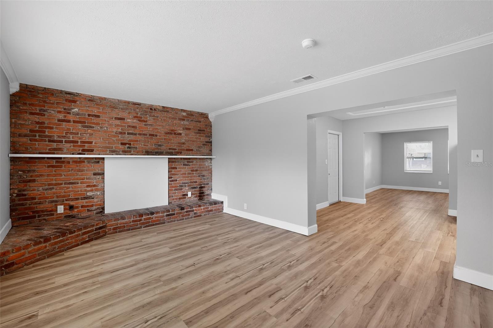 1904 E 115TH AVE — photo 9