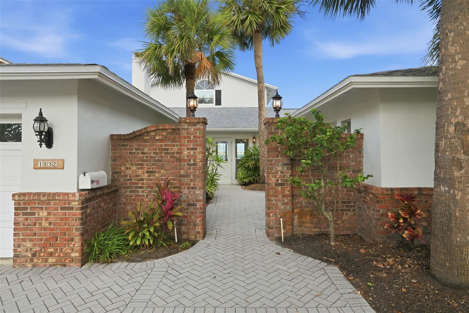 1832 VENETIAN POINT DR — photo 9
