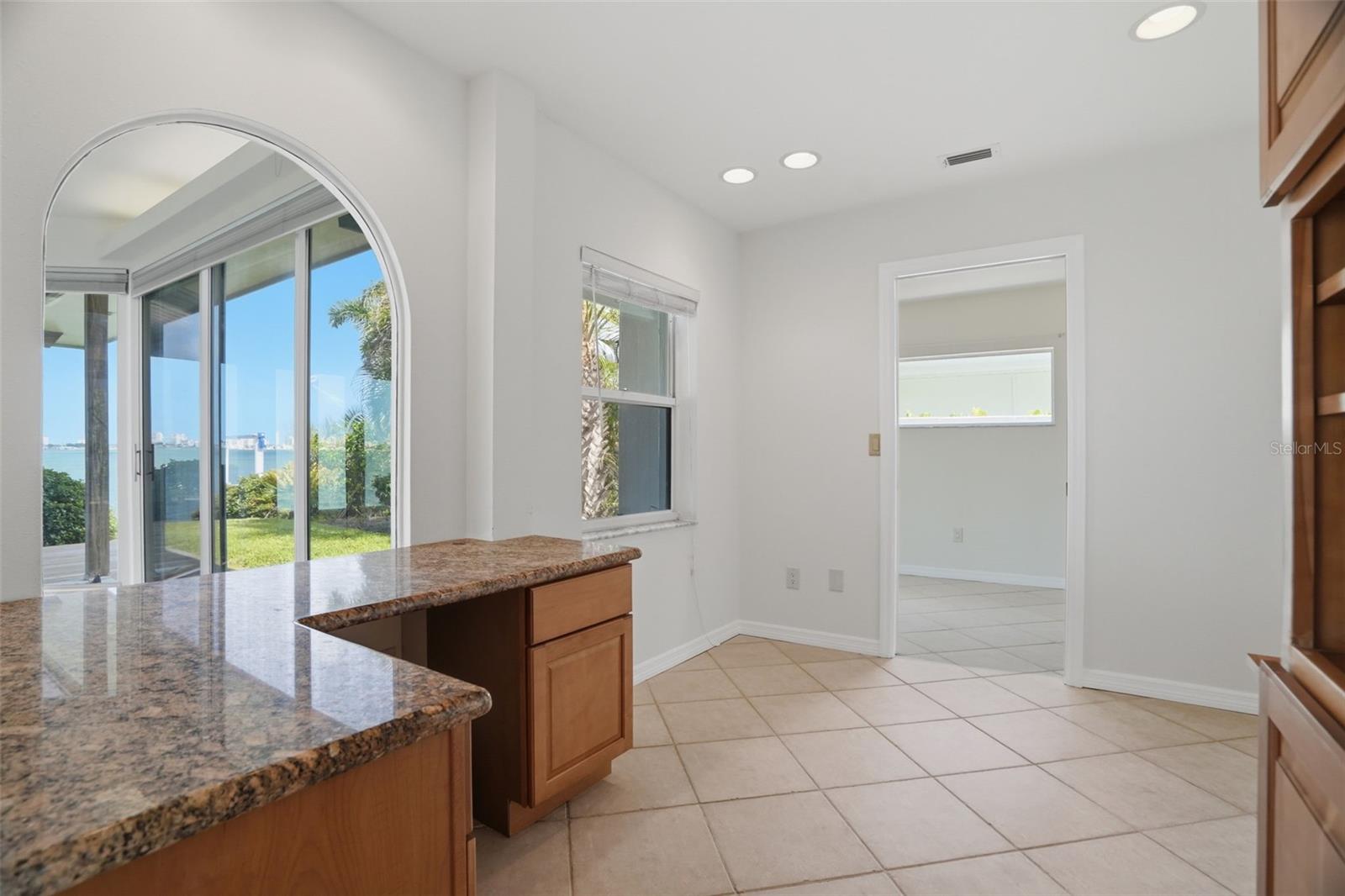 1832 VENETIAN POINT DR — photo 39