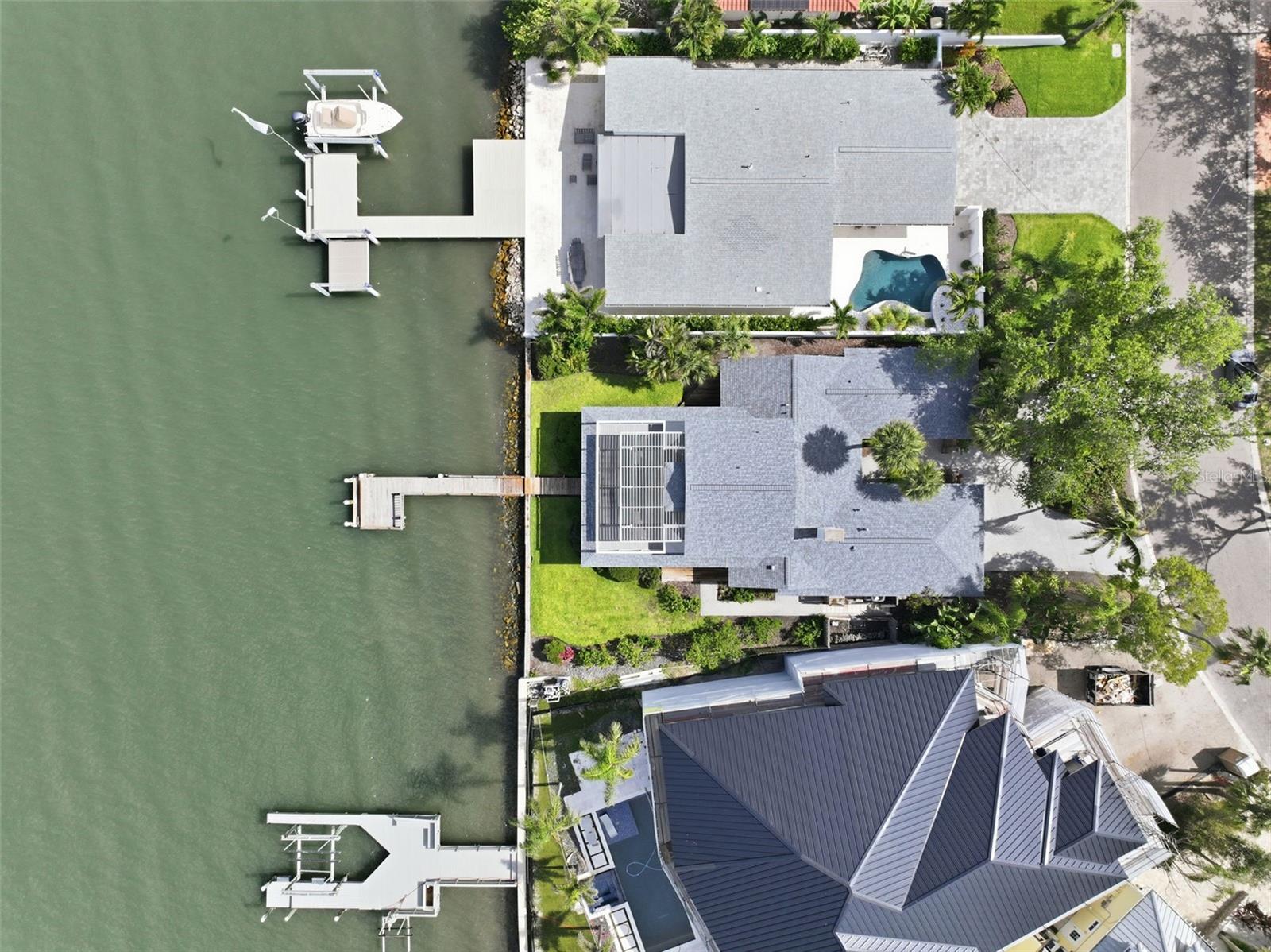 1832 VENETIAN POINT DR — photo 16