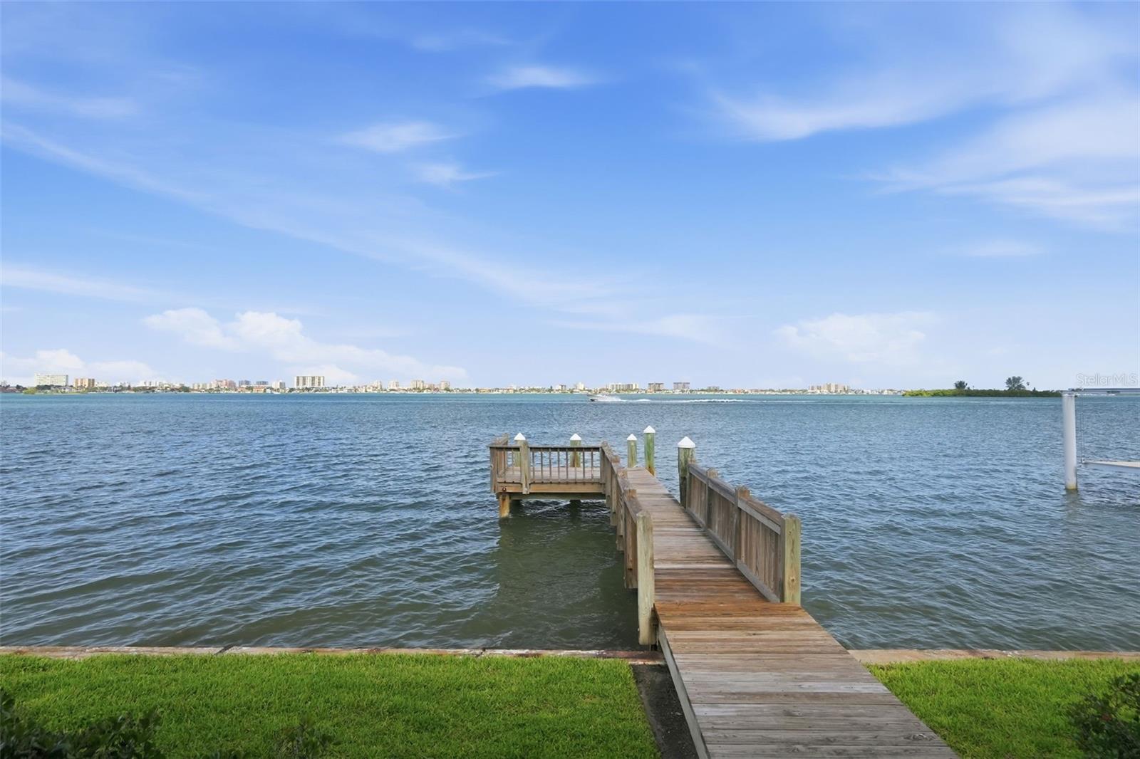 1832 VENETIAN POINT DR — photo 67
