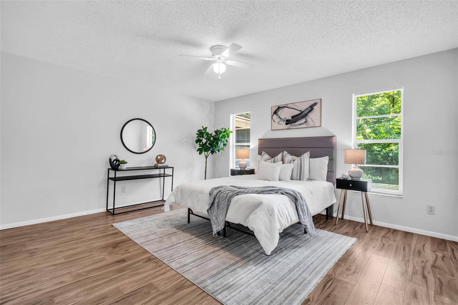 3472 MACLAREN DR — photo 18