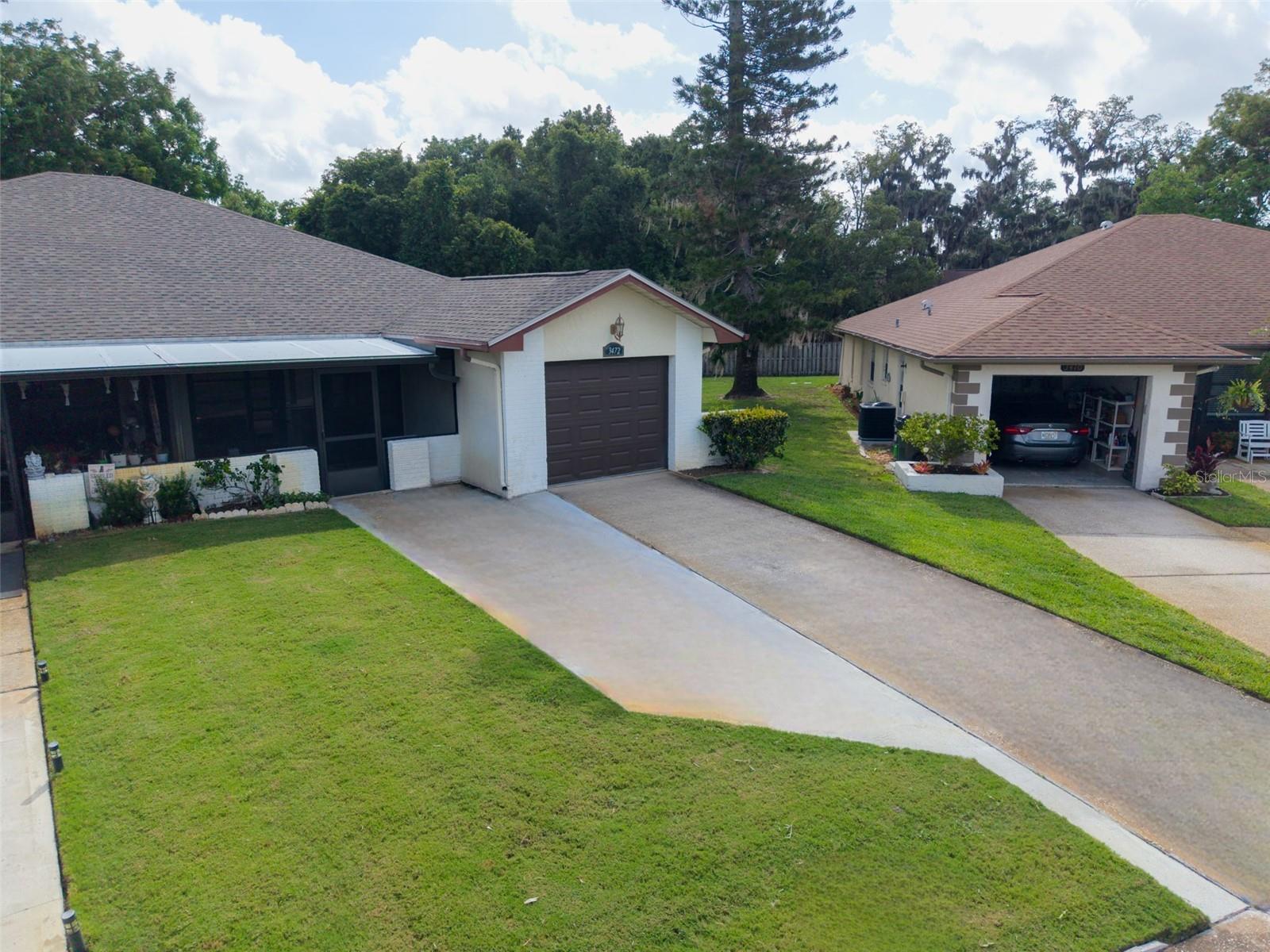 3472 MACLAREN DR — photo 28