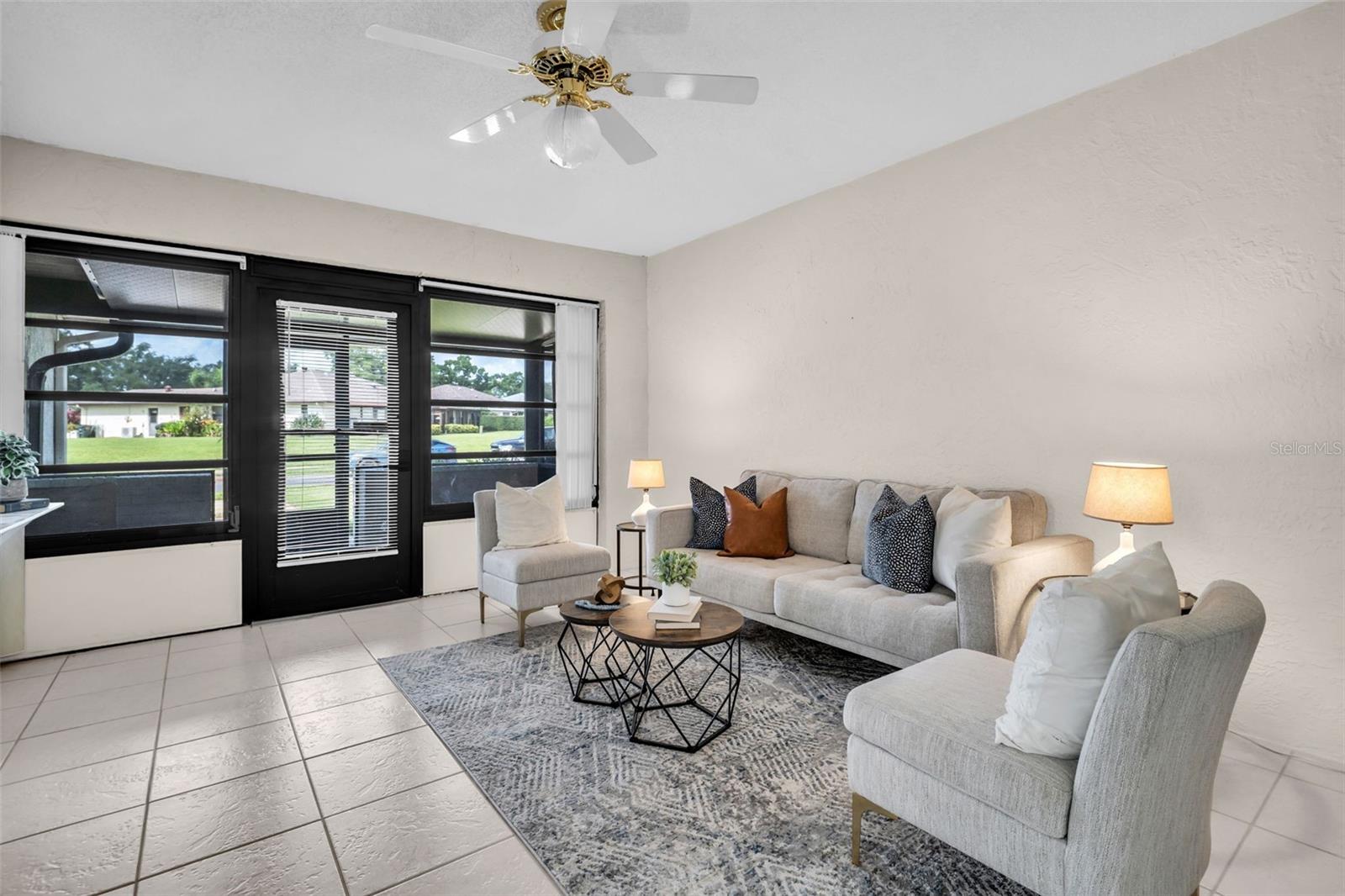 3472 MACLAREN DR — photo 5