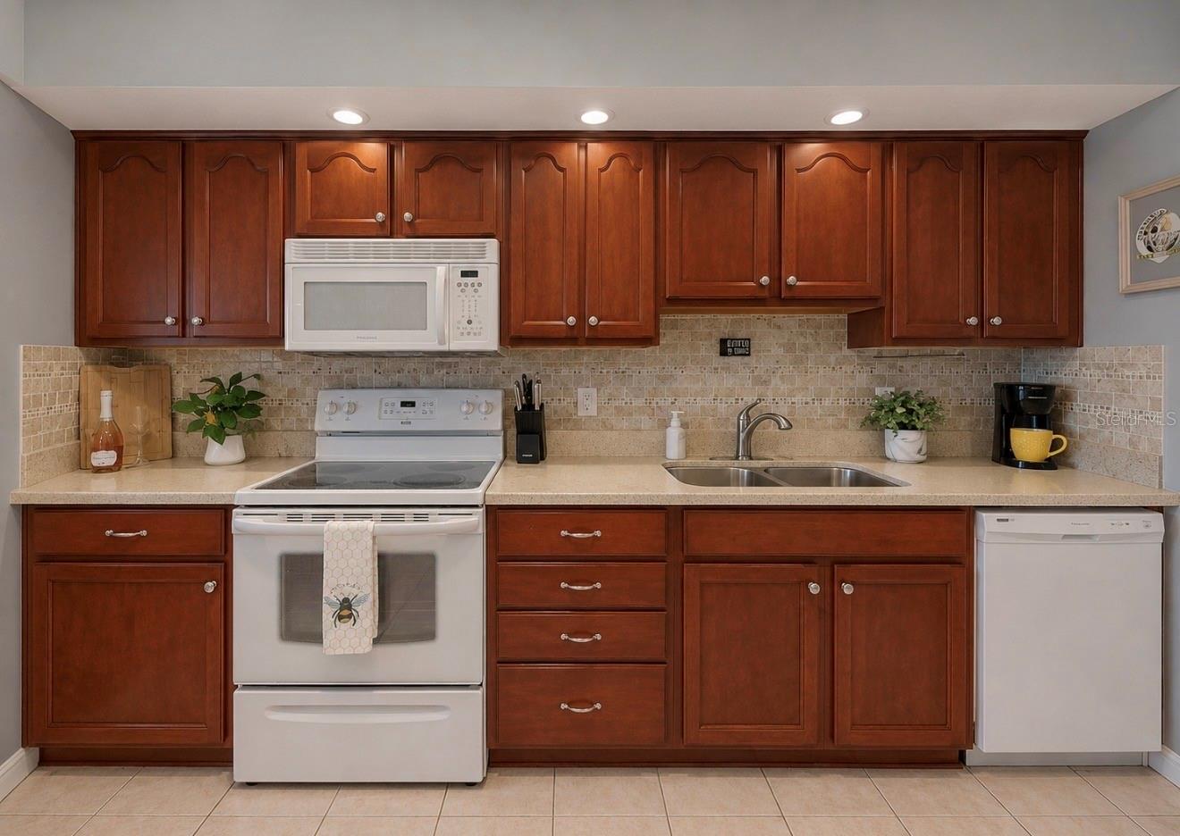 810 BAHIA DEL SOL DR #16 — photo 15
