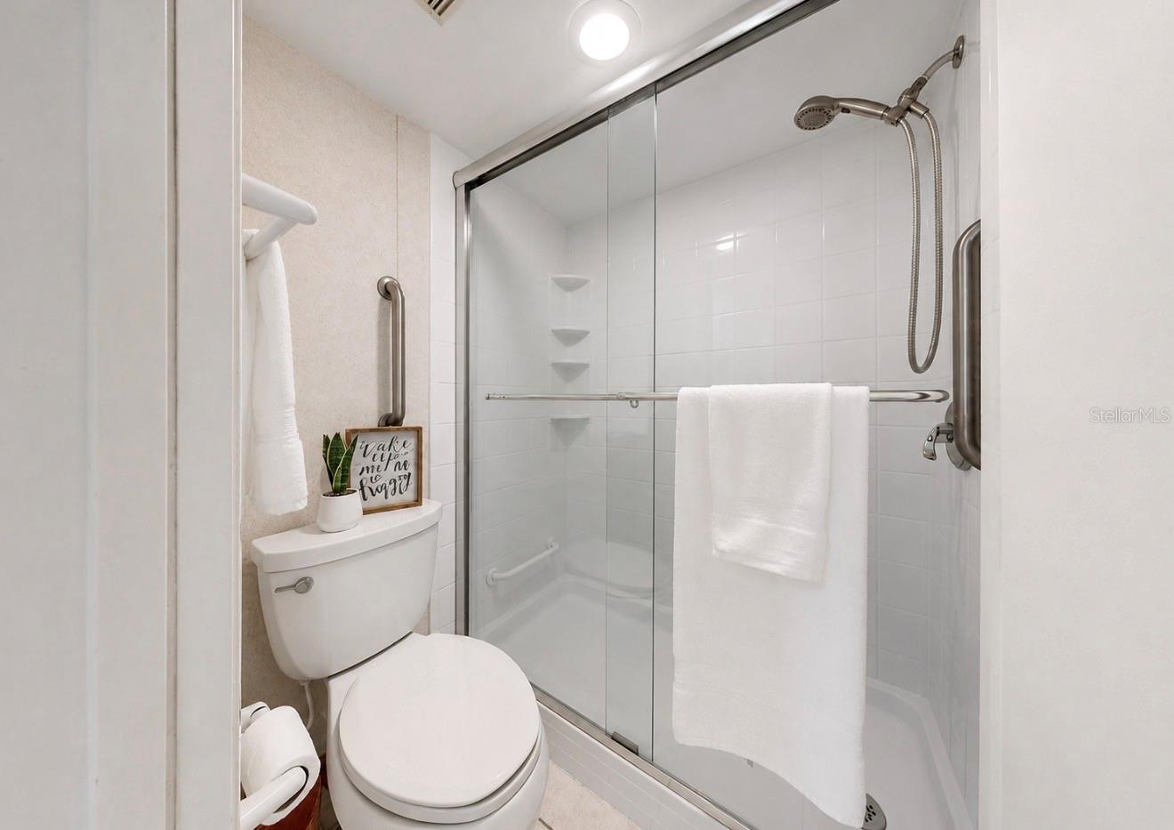 810 BAHIA DEL SOL DR #16 — photo 25