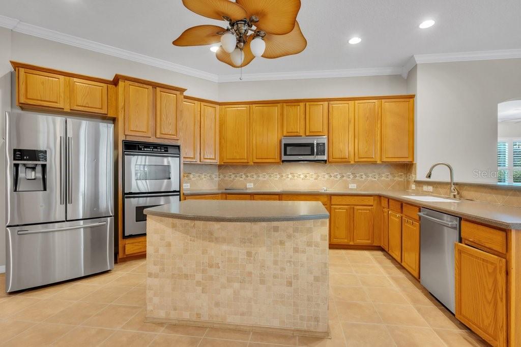 6122 KESTRELPARK DR — photo 15