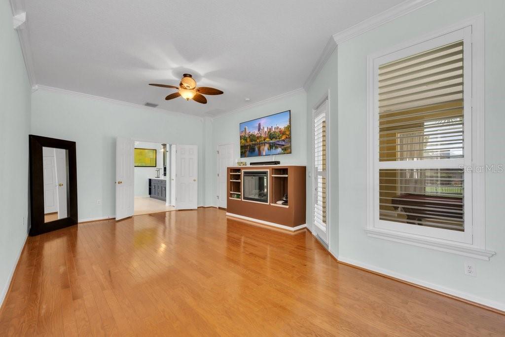 6122 KESTRELPARK DR — photo 23