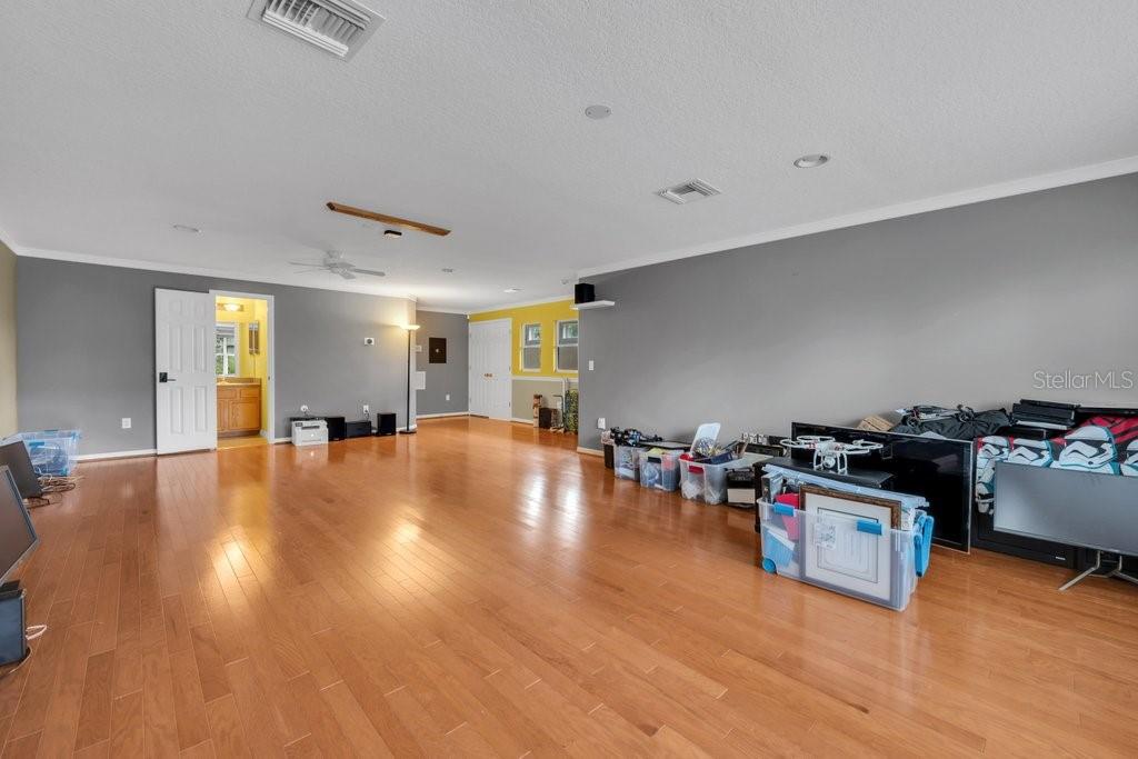 6122 KESTRELPARK DR — photo 36