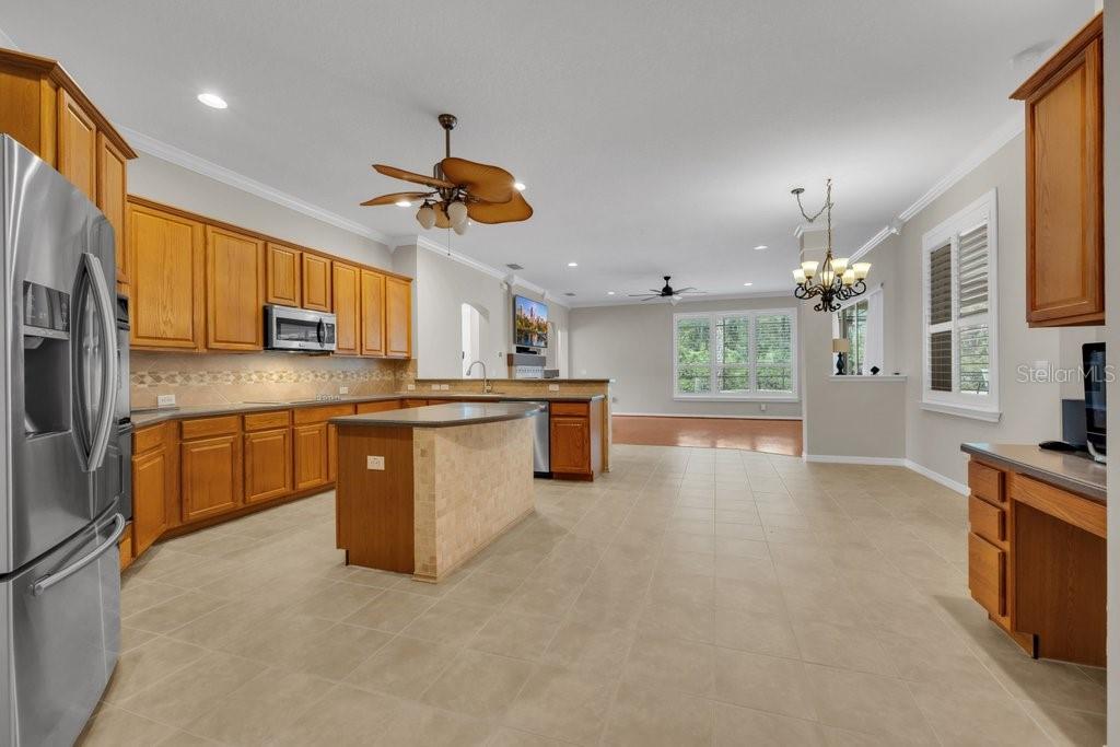 6122 KESTRELPARK DR — photo 13