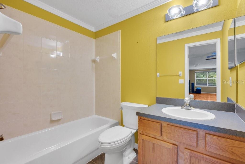 6122 KESTRELPARK DR — photo 37