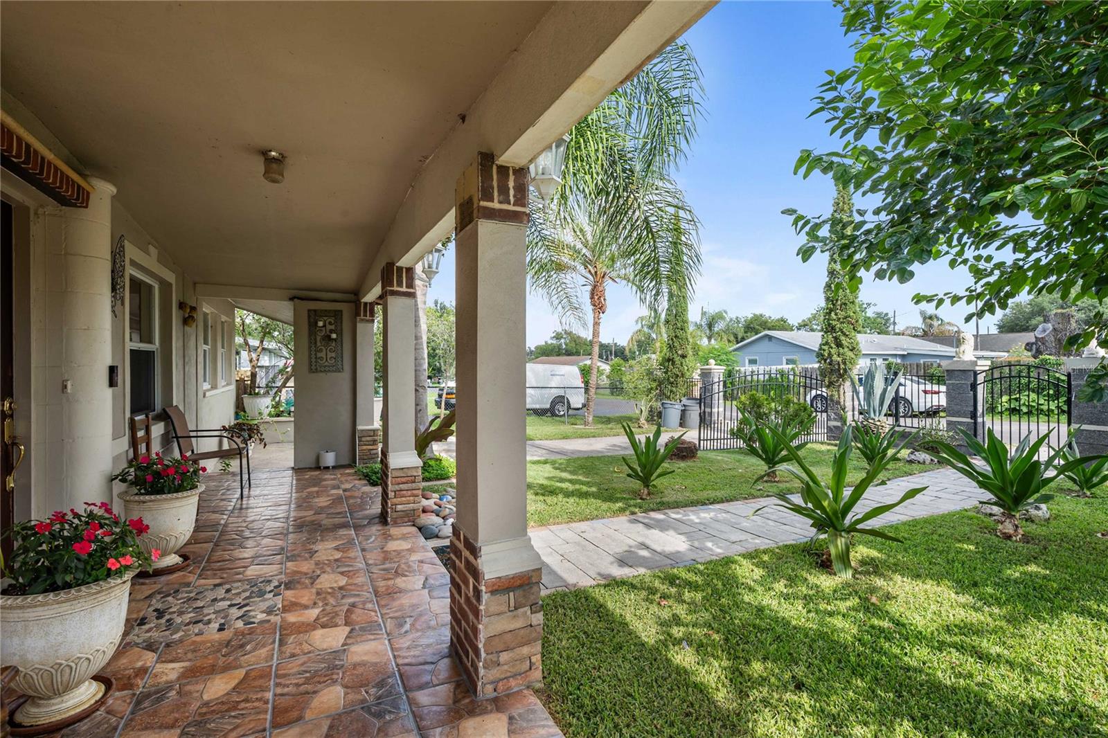 37253 SAFARI DR — photo 9