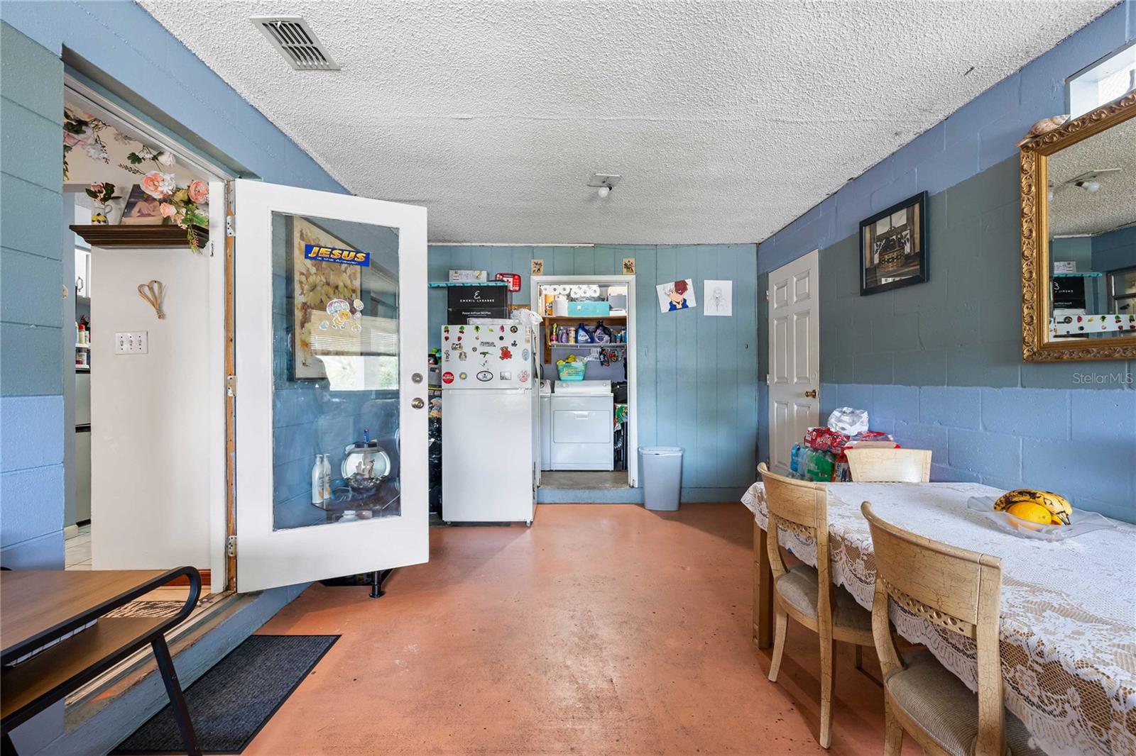 37253 SAFARI DR — photo 18