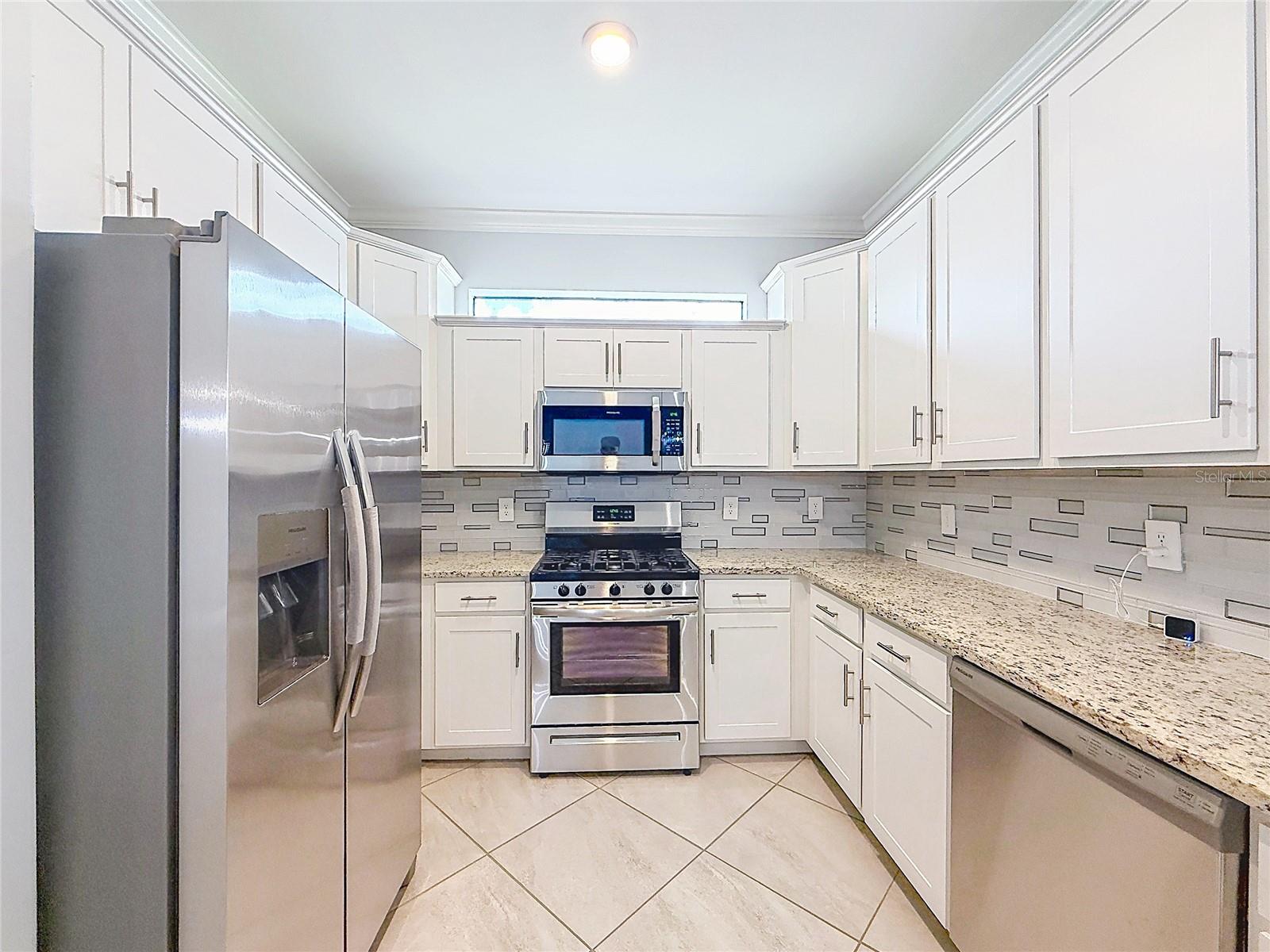 5323 WHITE SAND CV — photo 35