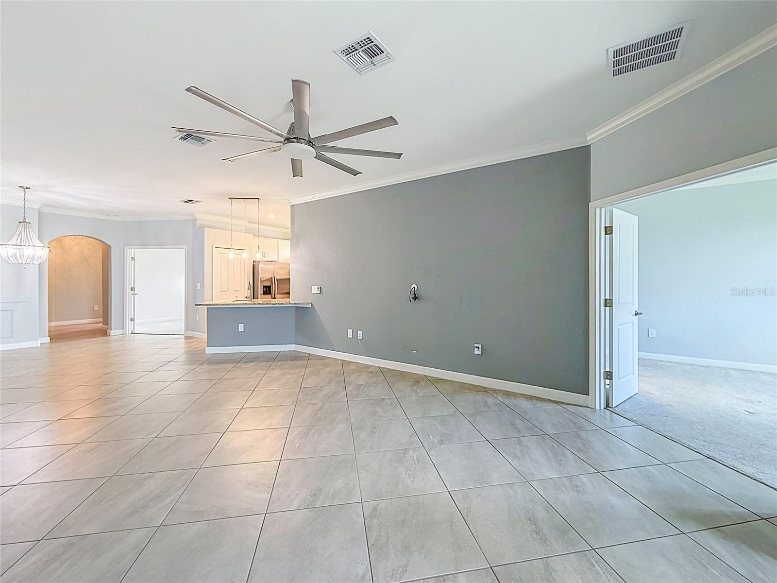 5323 WHITE SAND CV — photo 40