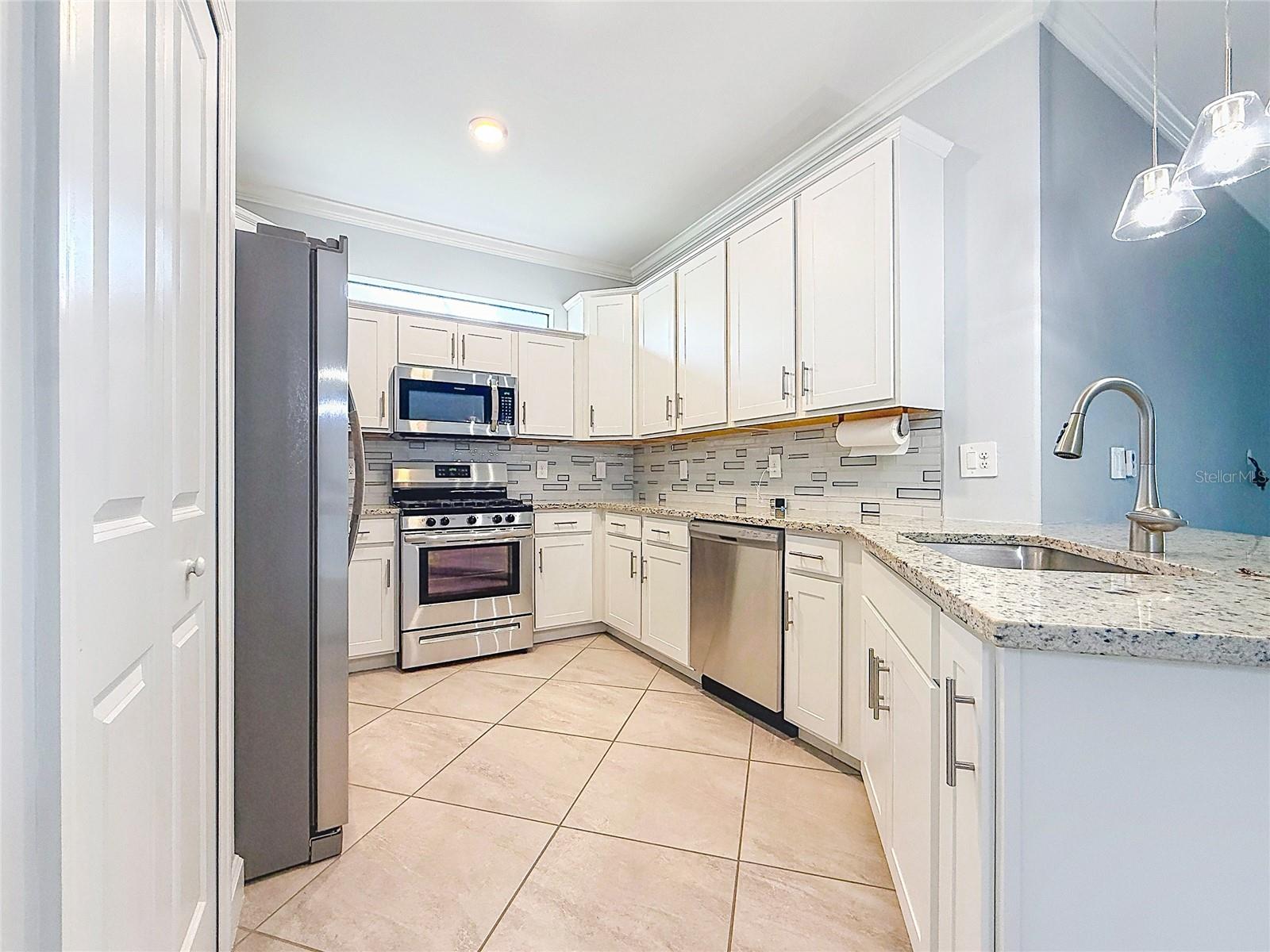 5323 WHITE SAND CV — photo 34