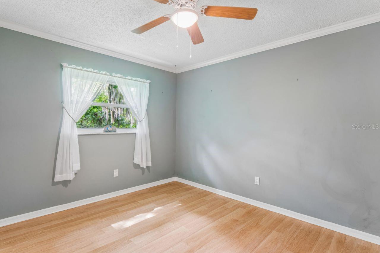 6016 WILDS DR — photo 31