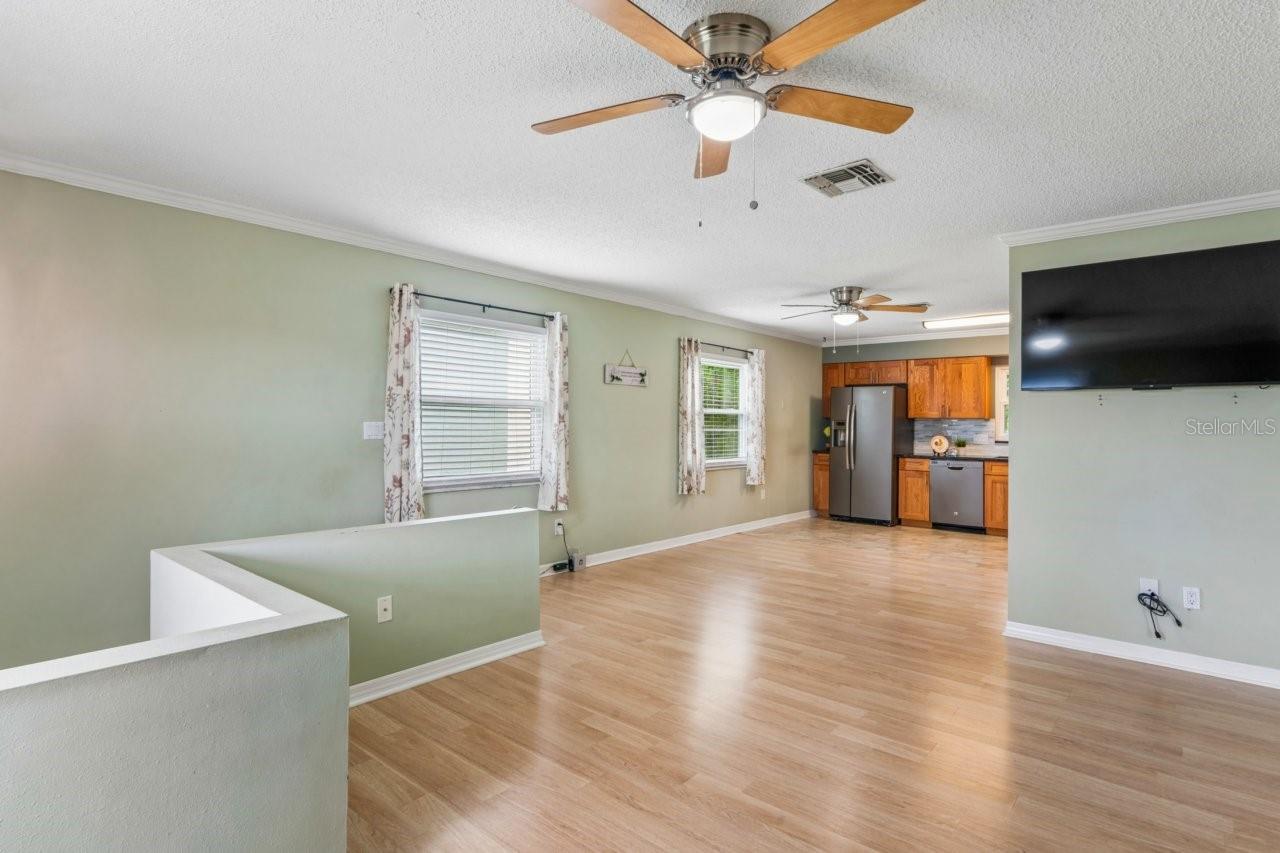 6016 WILDS DR — photo 17