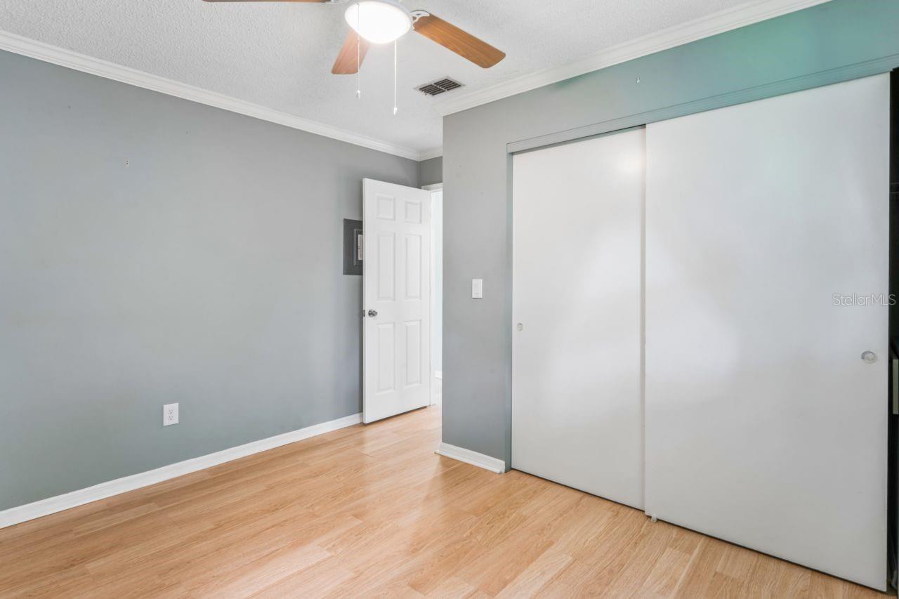 6016 WILDS DR — photo 32