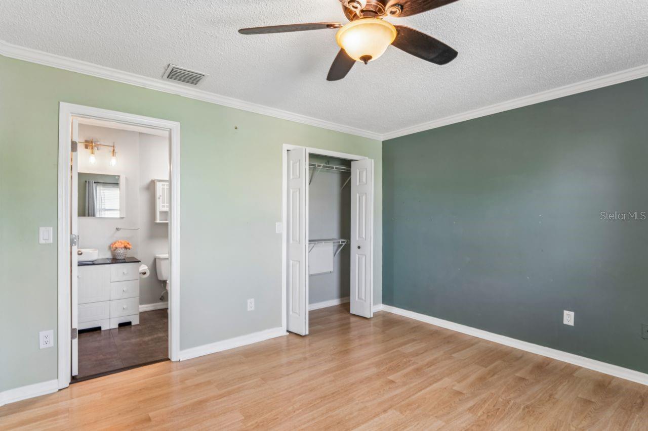 6016 WILDS DR — photo 27