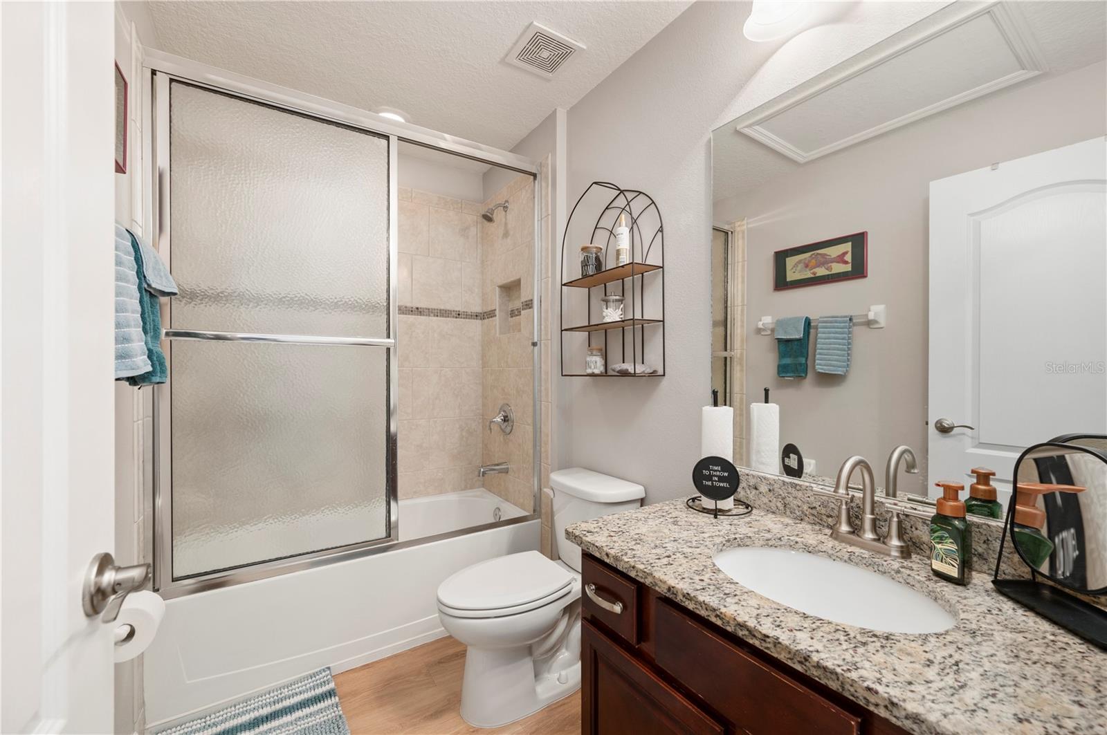 3006 ORIOLE DR — photo 21