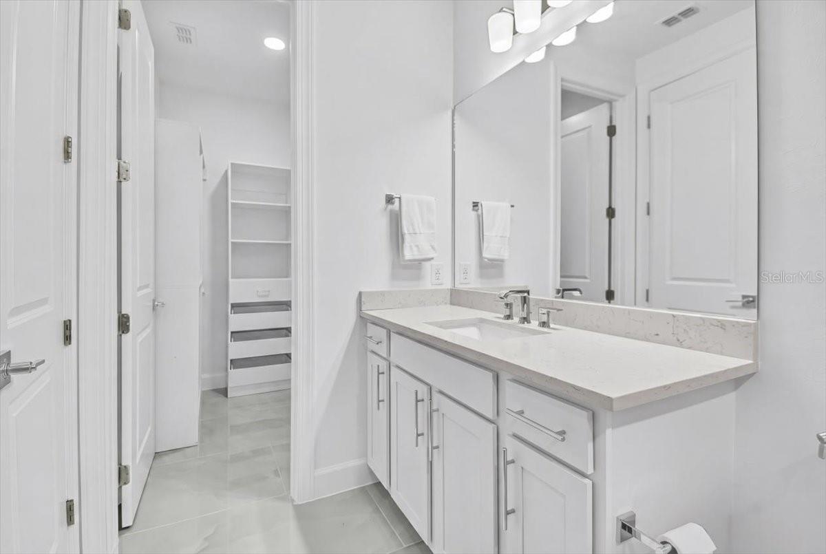 5609 CLEARWATER CT — photo 60