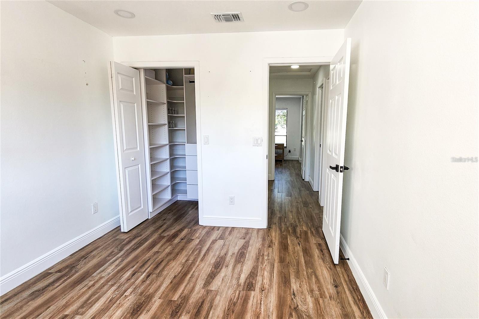 16169 GARDENDALE DR — photo 16