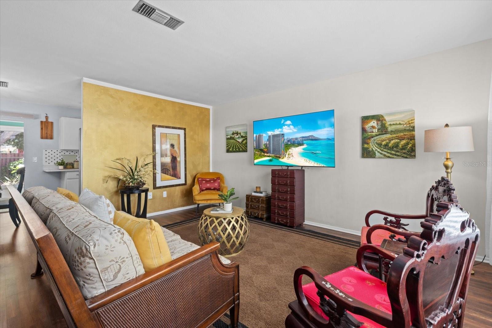4305 CHINABERRY CIR — photo 4