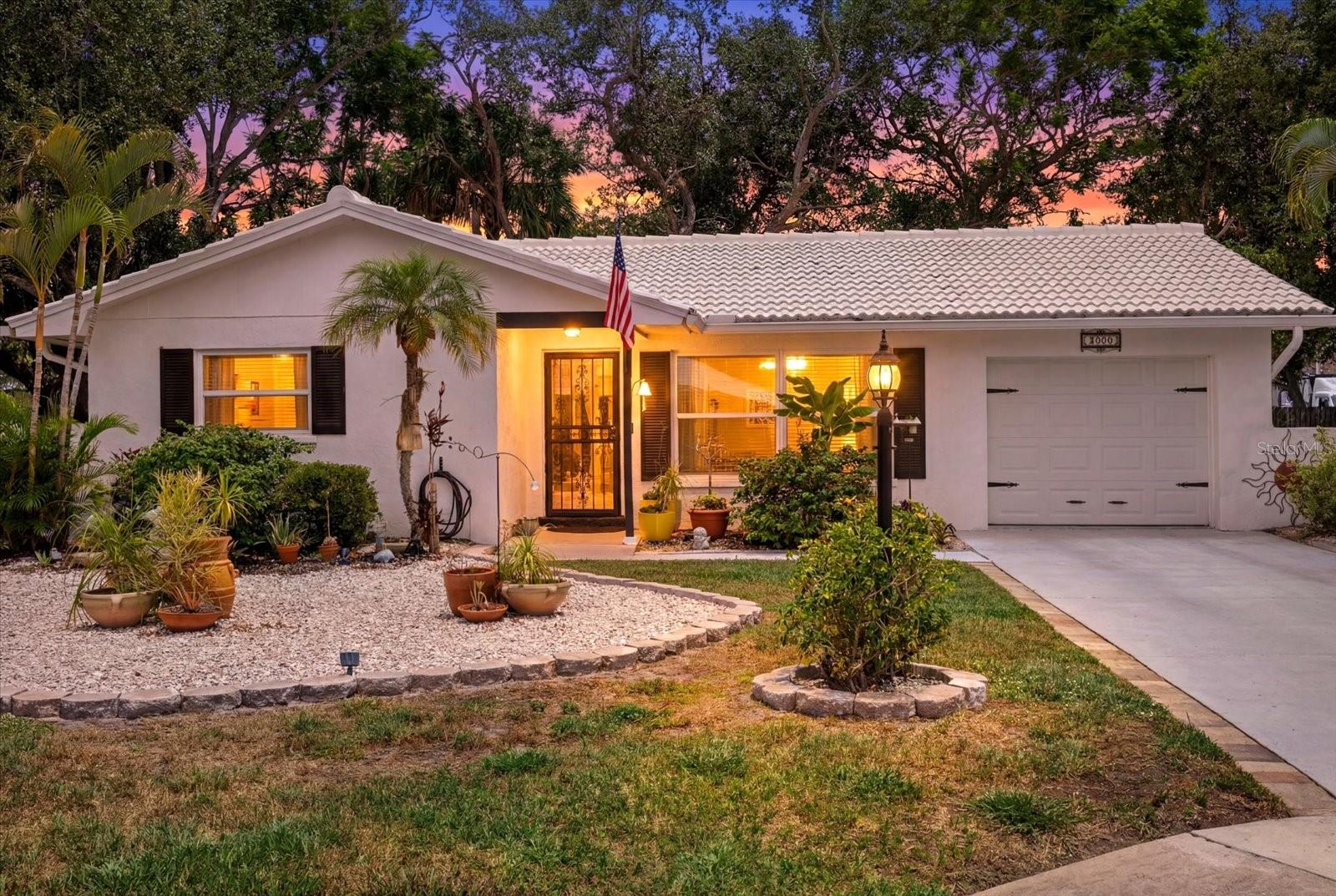 4305 CHINABERRY CIR — photo 43
