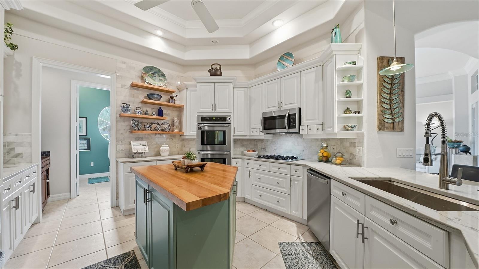 27 DOMINICA DR — photo 20