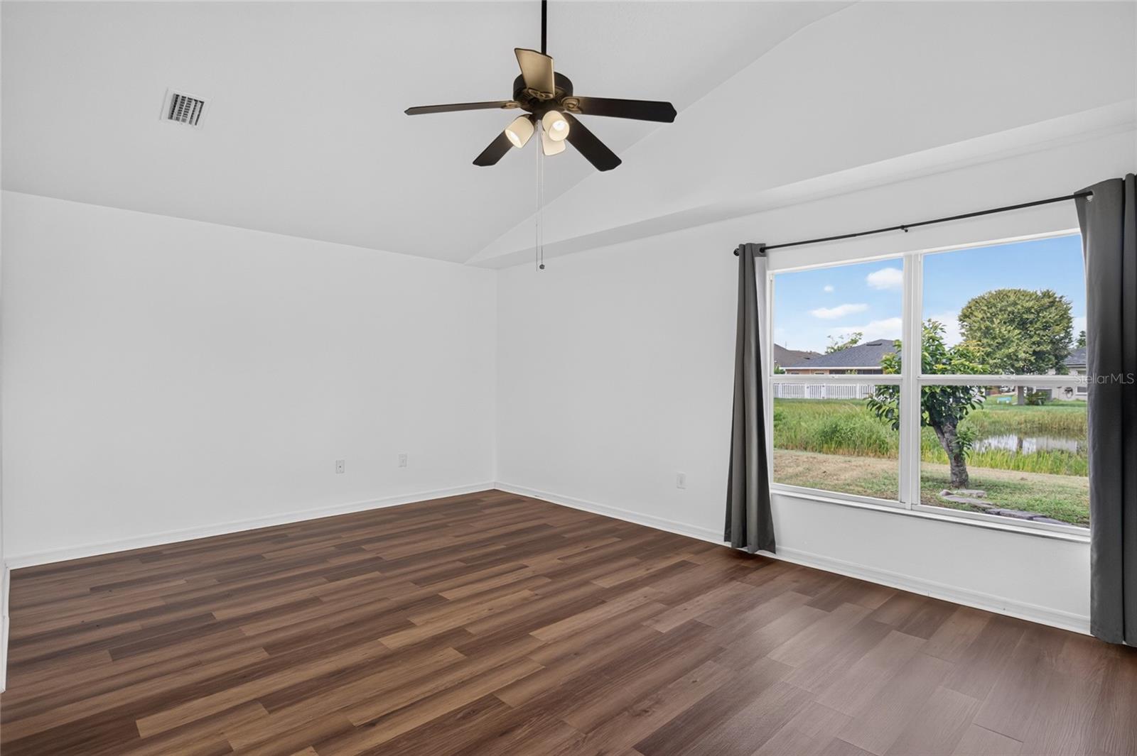6833 RUNNER OAK DR — photo 29