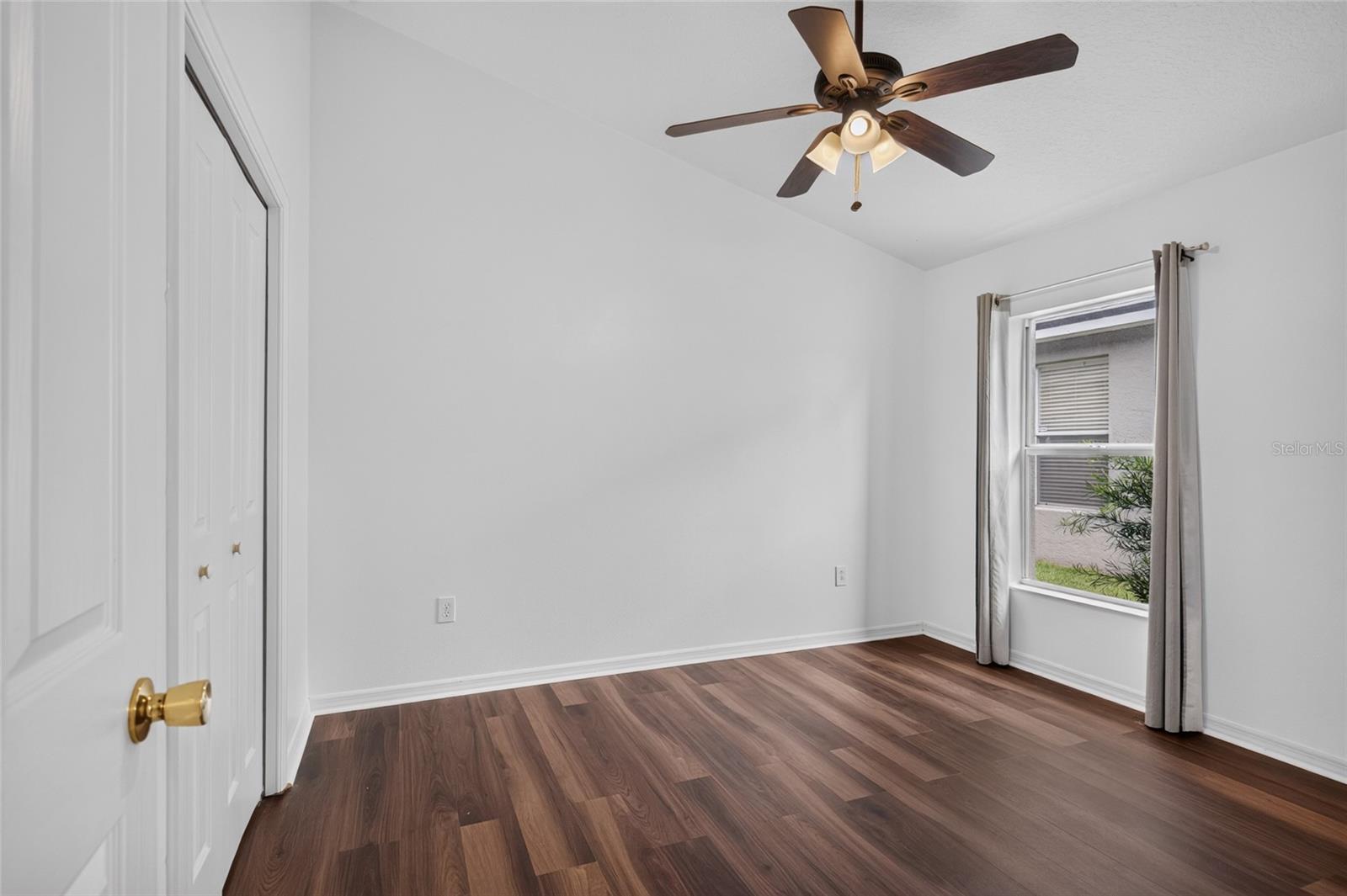 6833 RUNNER OAK DR — photo 25