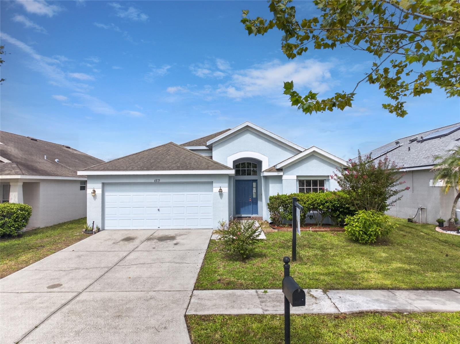 6833 RUNNER OAK DR — photo 3