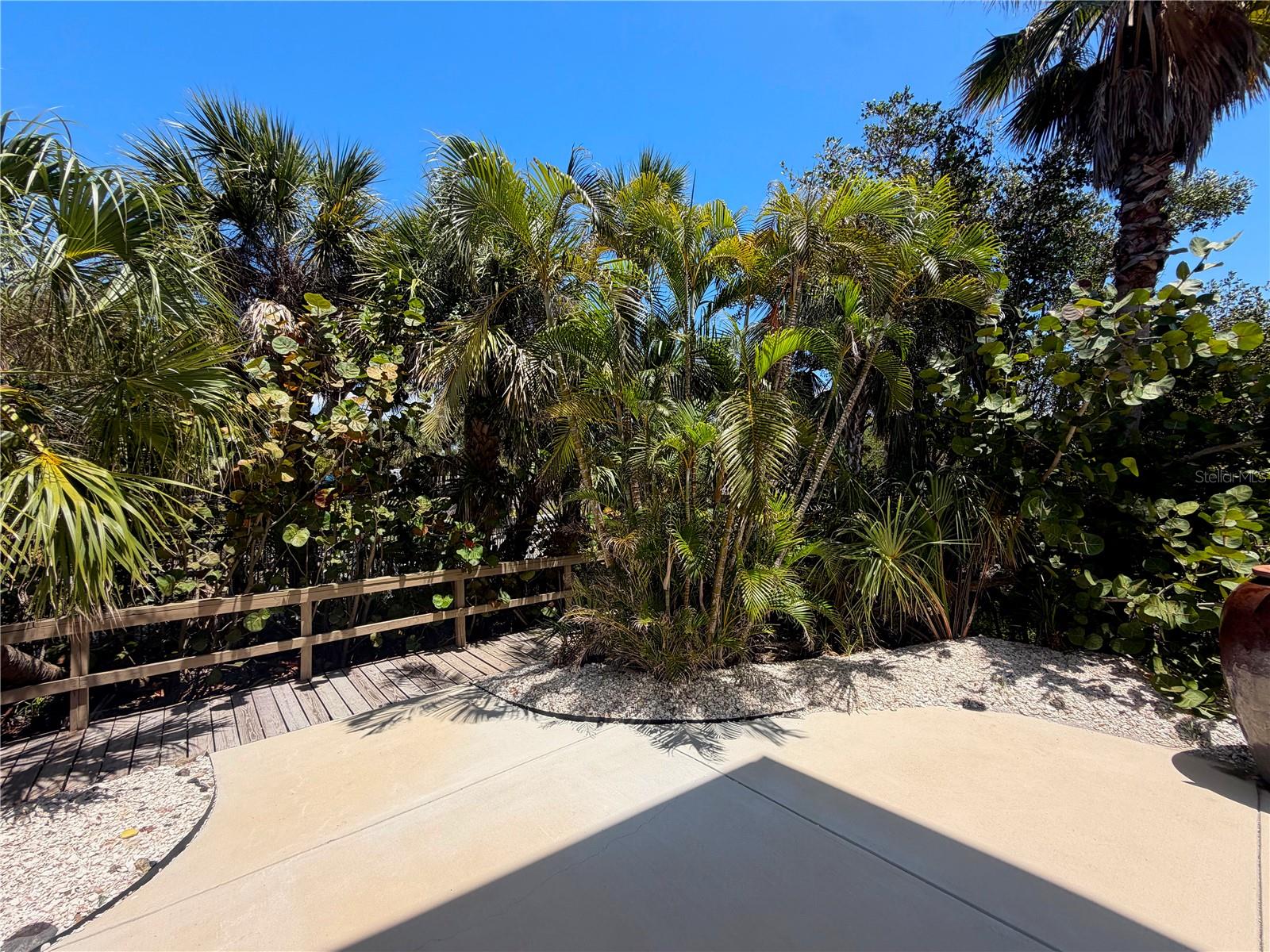 7025 MANASOTA KEY RD — photo 38