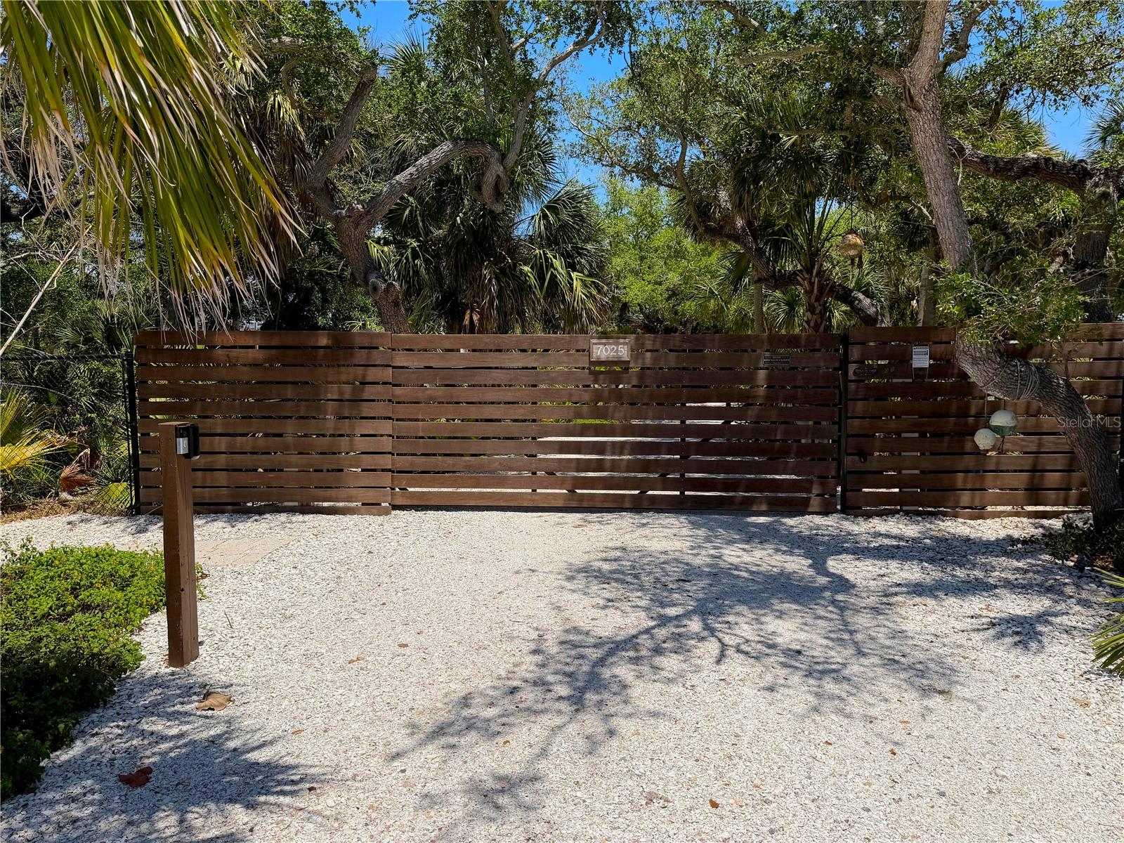 7025 MANASOTA KEY RD — photo 48