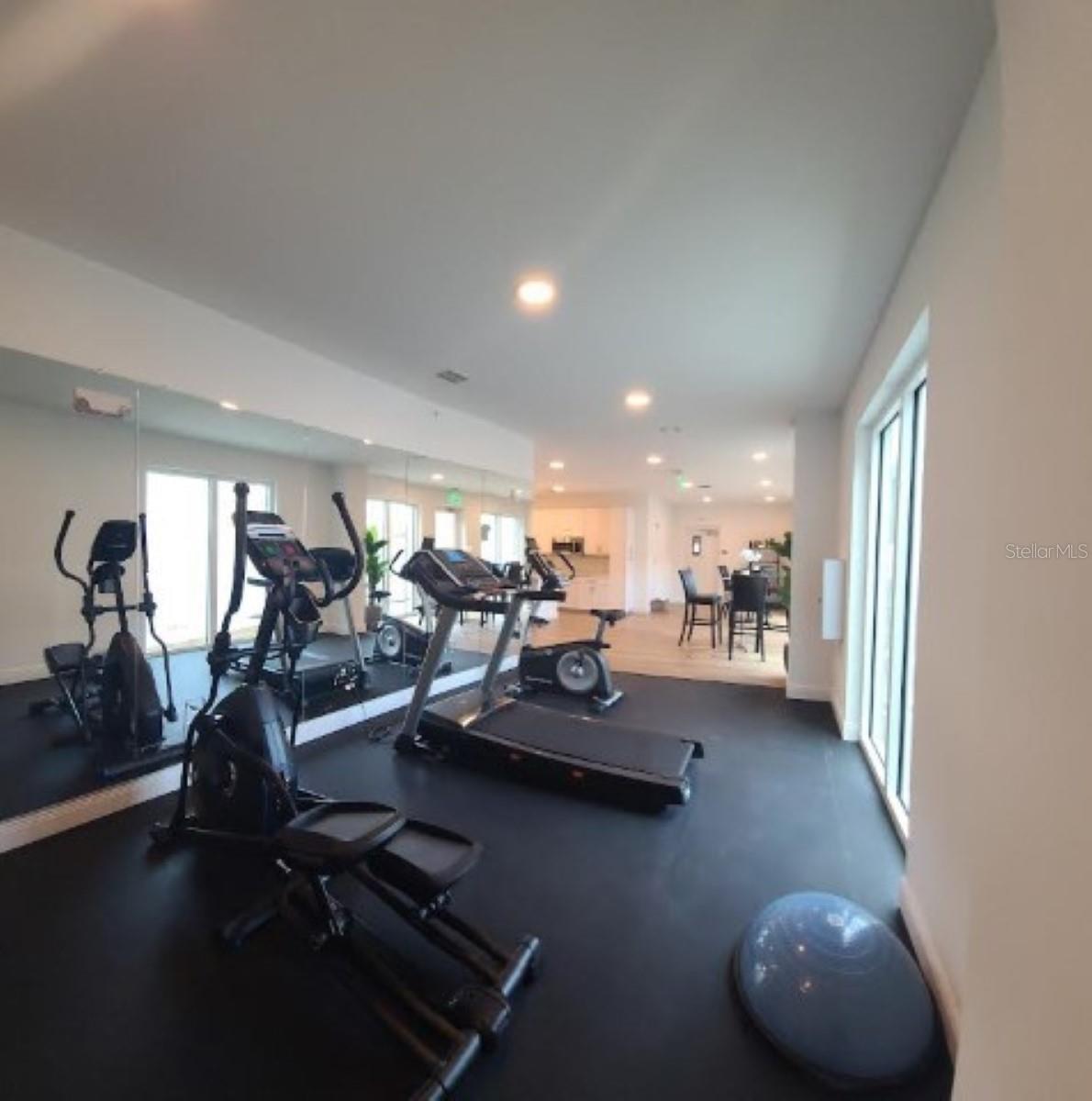 644 3RD AVE S #408 — photo 33