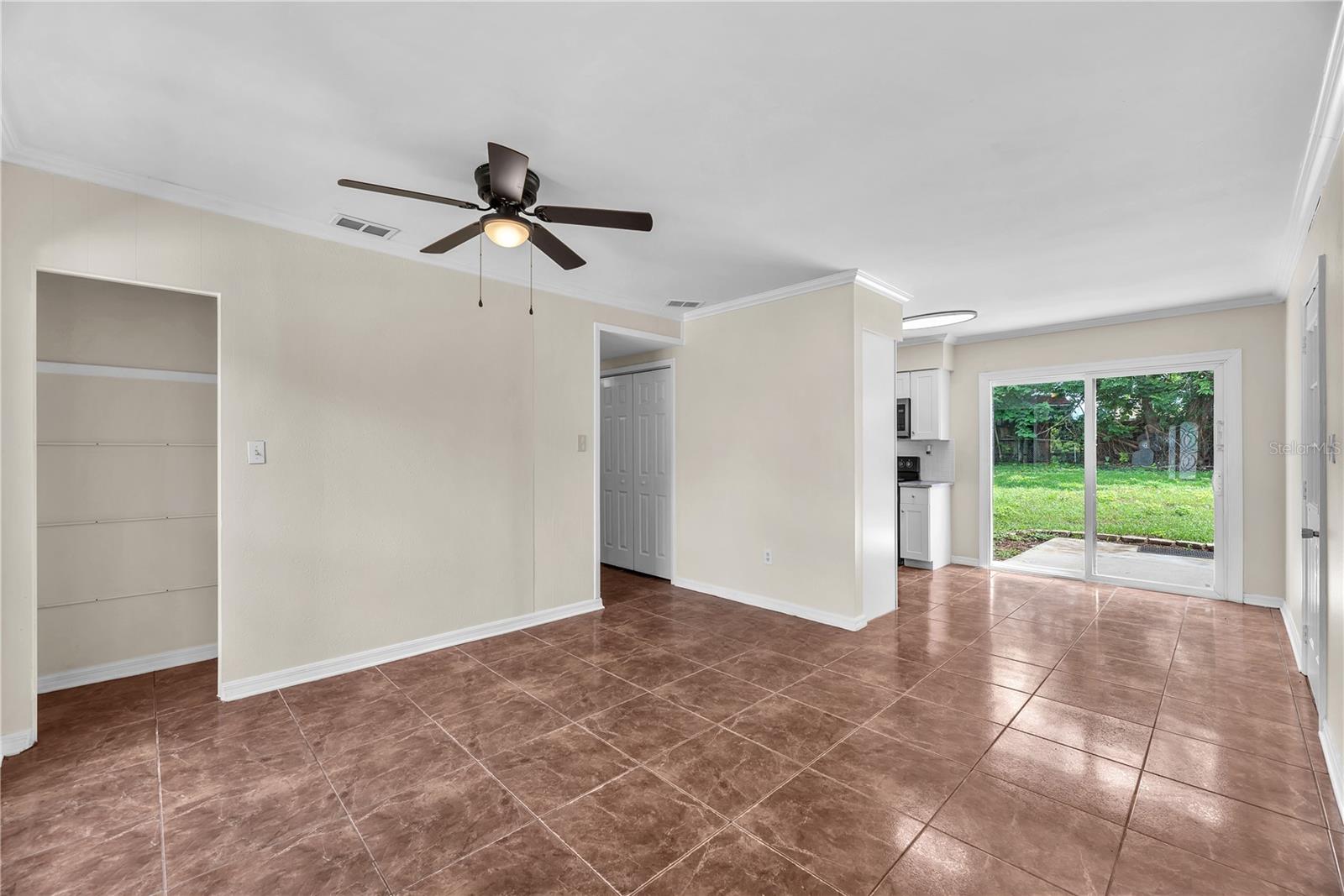 508 CLEARFIELD RD — photo 18