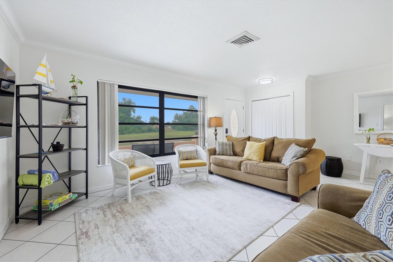320 SAN RAFAEL AVE — photo 11