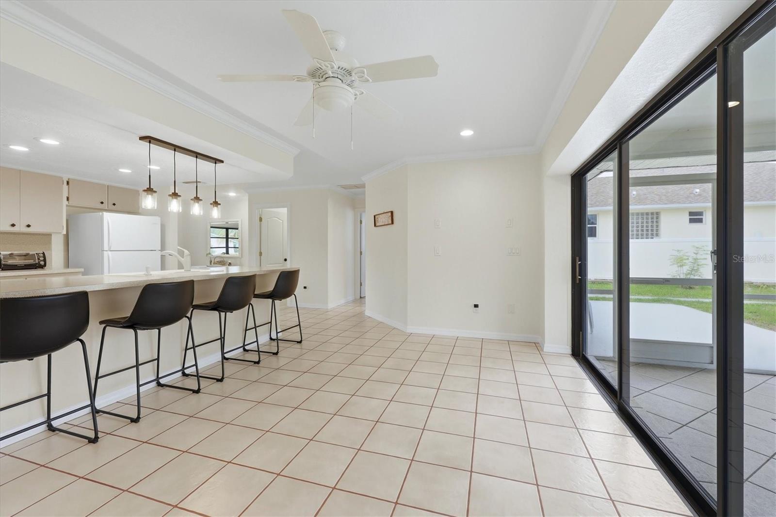 320 SAN RAFAEL AVE — photo 21